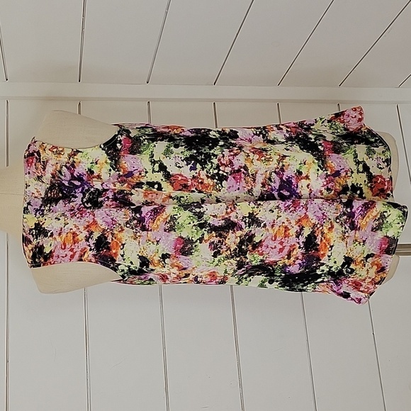 MILANO medium sleeveless blouse shell - Picture 2 of 5